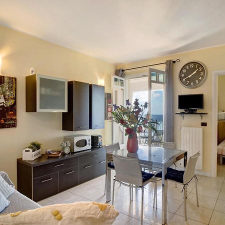 Casa Miradore 600 Mt Dal Mare إمبيريا المظهر الخارجي الصورة