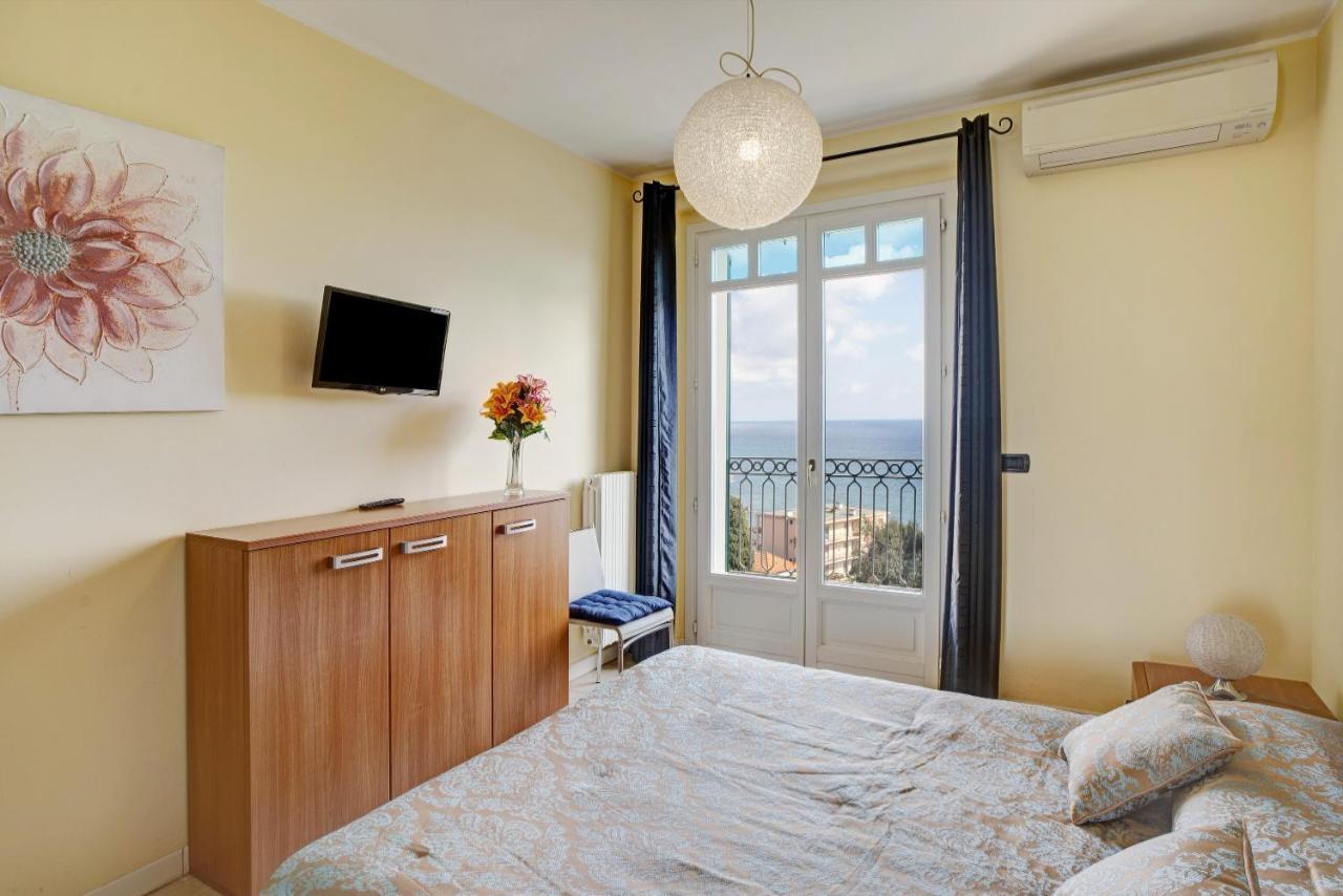 Casa Miradore 600 Mt Dal Mare إمبيريا المظهر الخارجي الصورة